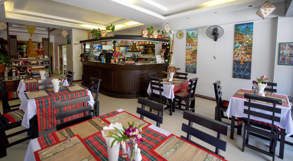 The Family Tree House Hotel Hua Hin Buitenkant foto